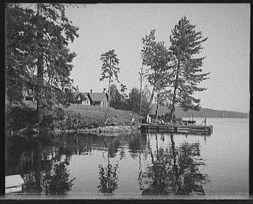 1905-1920 Landing at Hunters Rest