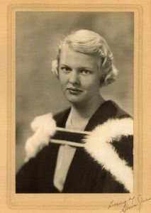 1935-McGill-grad-L
